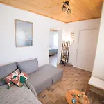 Althea - Cozy With Spacious Terrace Views *