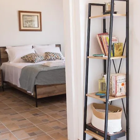 Althea - Cozy With Spacious Terrace Views * Galatás