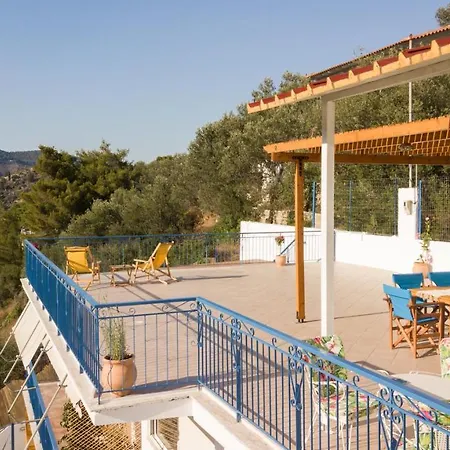 Appartement Althea - Cozy With Spacious Terrace Views